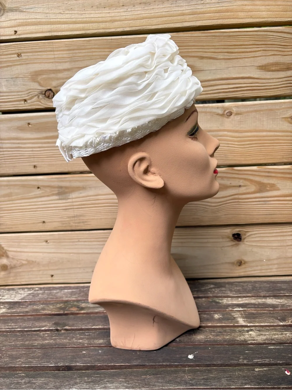 Vintage Pillbox Hat - Picture 2 of 9